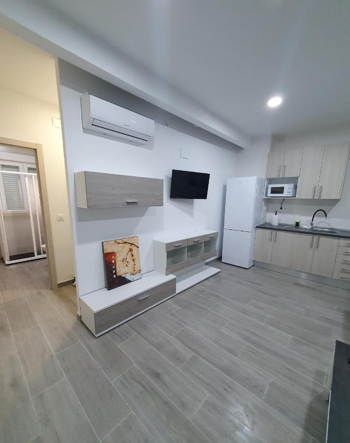Melania House Apartment กันเดเลดา ภายนอก รูปภาพ