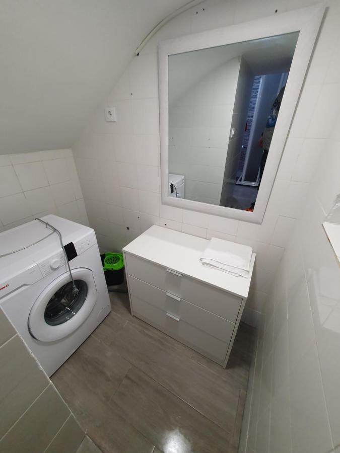Melania House Apartment กันเดเลดา ภายนอก รูปภาพ